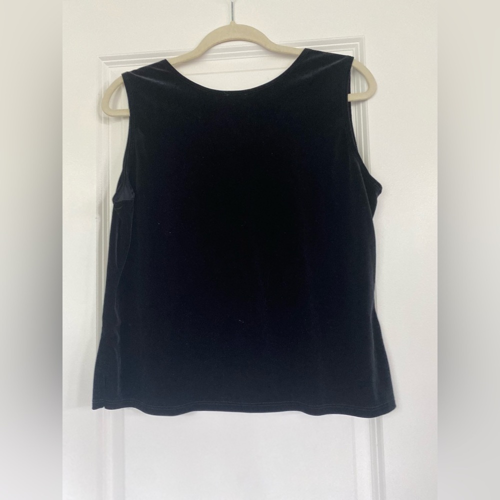 Rabbit Rabbit Rabbit Black Velvet Sleeveless Top - Picture 2 of 4